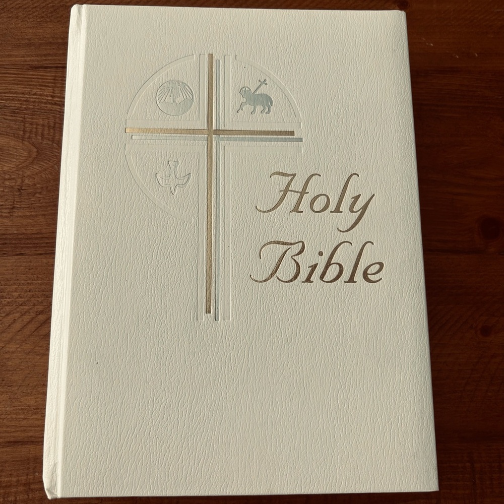 Holy Bible 1981 Catholic Family Life Edition NEW